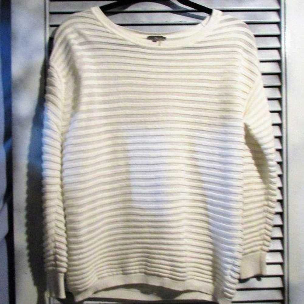 Vince Camuto Vince Camuto Medium White Striped Sw… - image 2