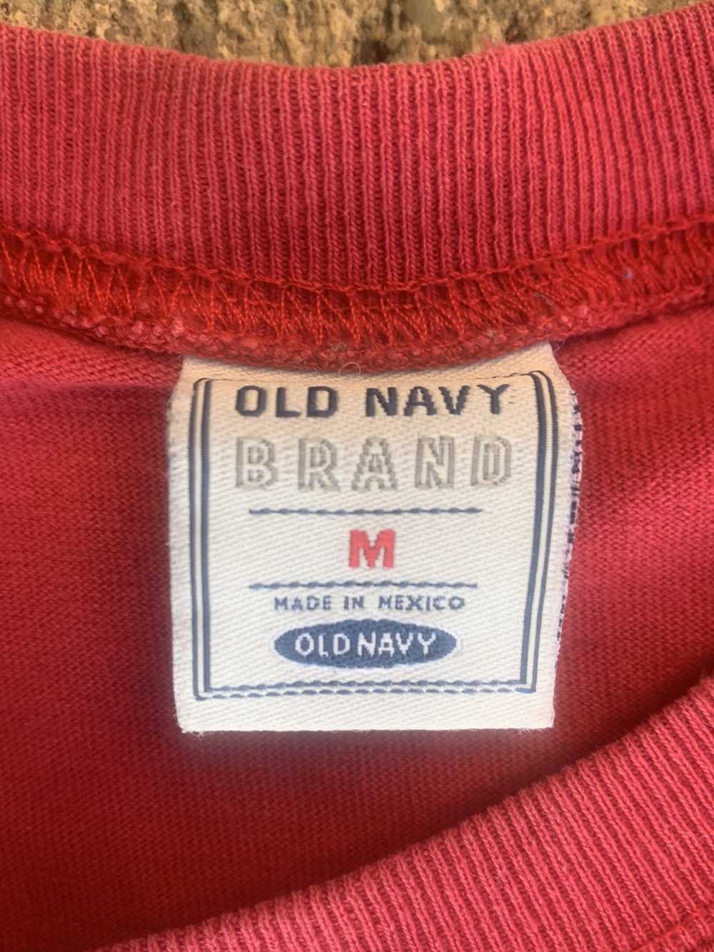 Old Navy × Vintage Vintage Y2K Old Navy USA T-Shi… - image 3