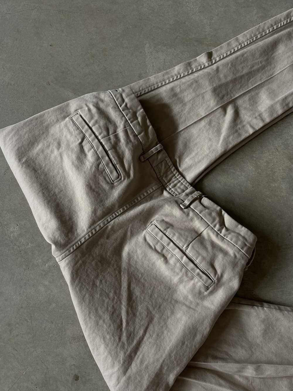 Abercrombie & Fitch Pleated Cropped Pants - image 3