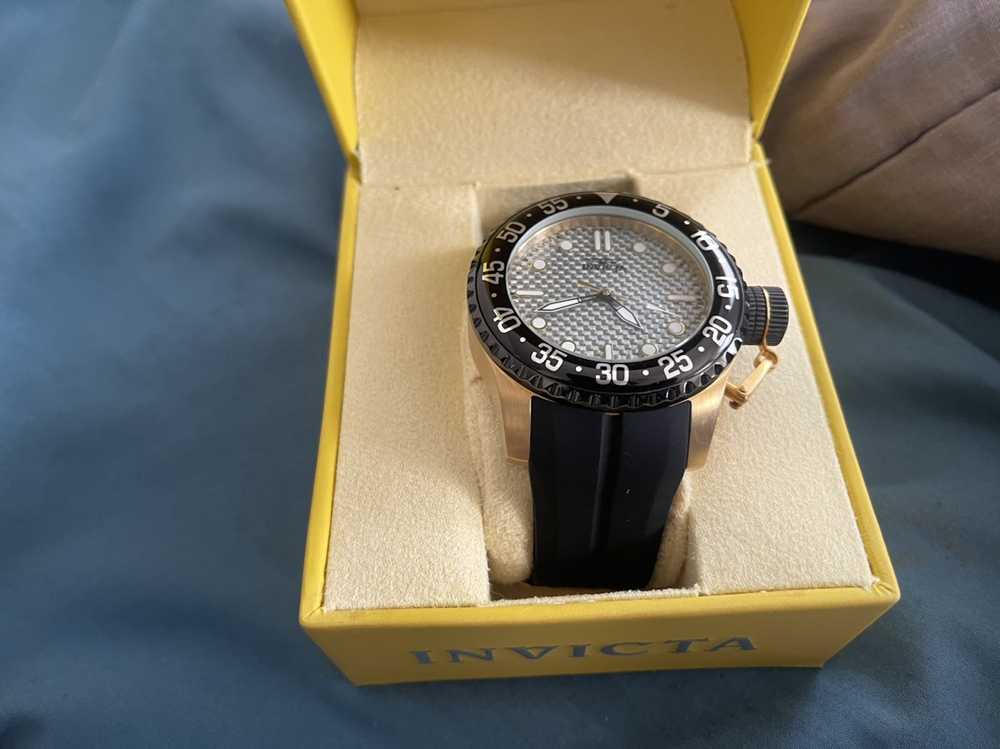 Invicta Invicta gold/black watch - image 2