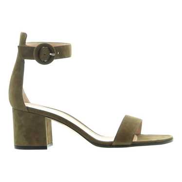 【Gianvito Rossi】VERSILIA 60 ブロックヒールサンダル Sales VERSILIA 60 | Gianvito Rossi