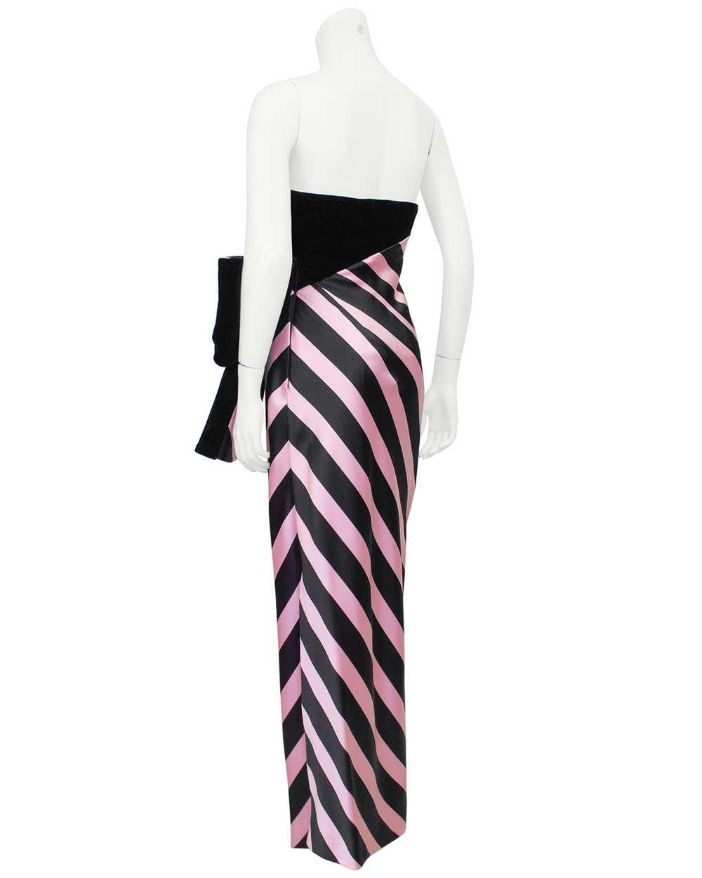 Belleville Sasoon Black and Pink Strapless Gown - image 2