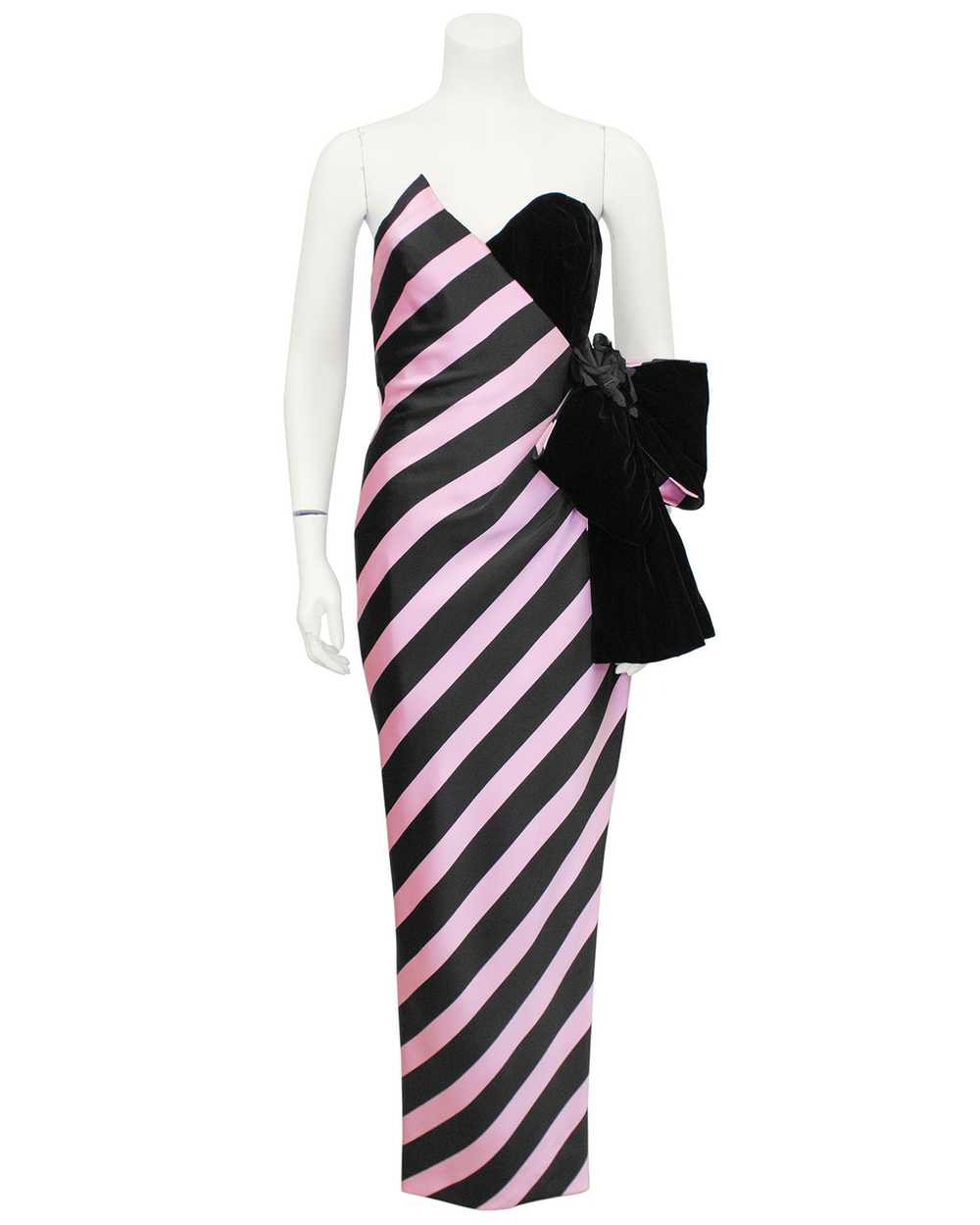 Belleville Sasoon Black and Pink Strapless Gown - image 3