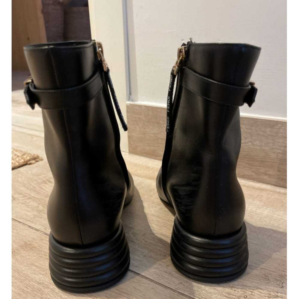 Fendi Leather buckled boots - image 4