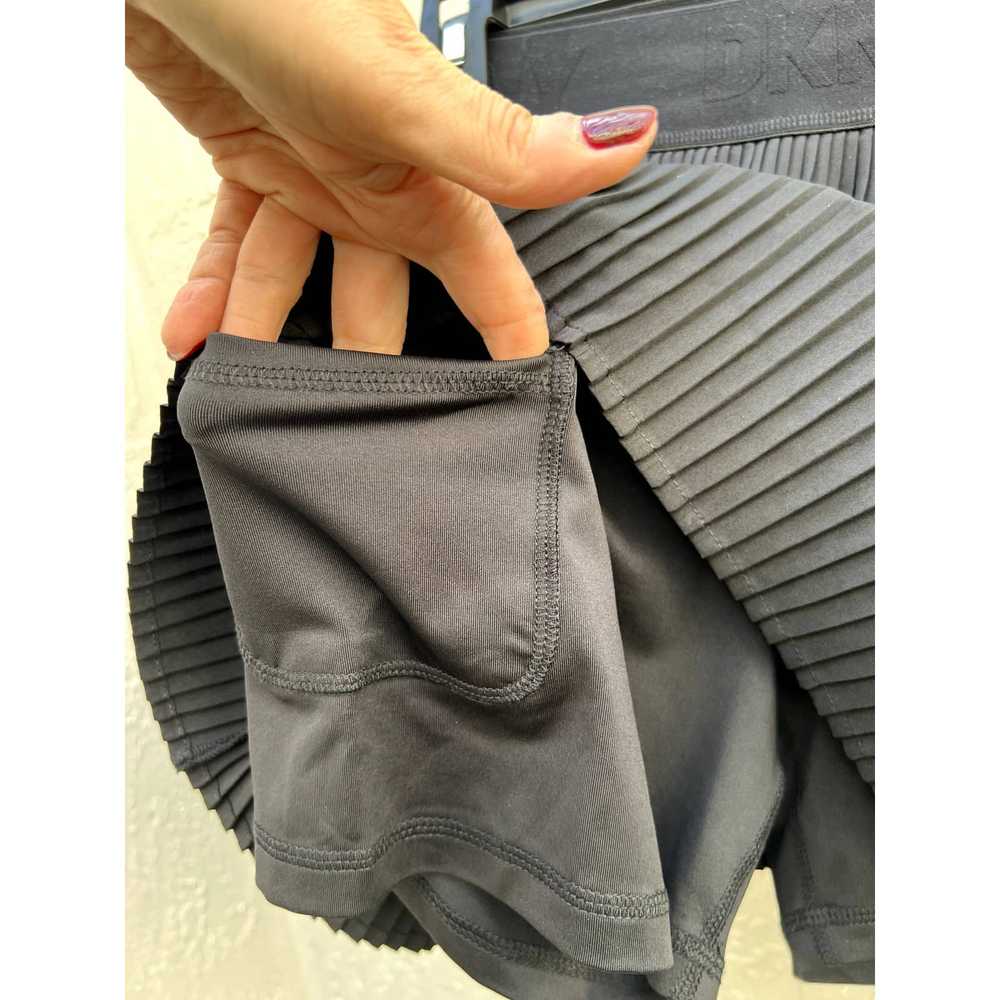 DKNY DKNY Inner Short Double Layer Plisse Skirt B… - image 6