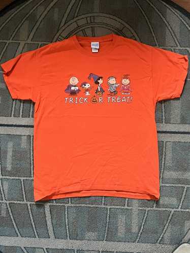 Junk Food Junk Food Charlie Brown Halloween tee