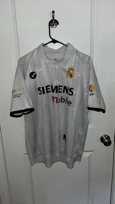 Real Madrid Vintage Real Madrid jersey