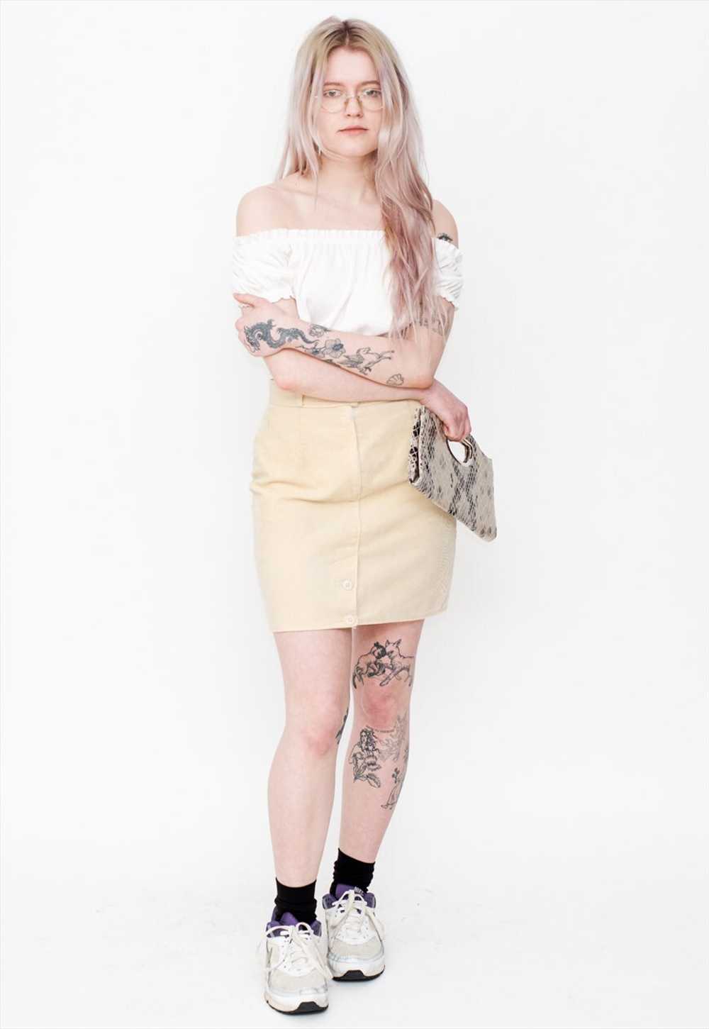 Vintage Y2K corduroy mini skirt in beige - image 1