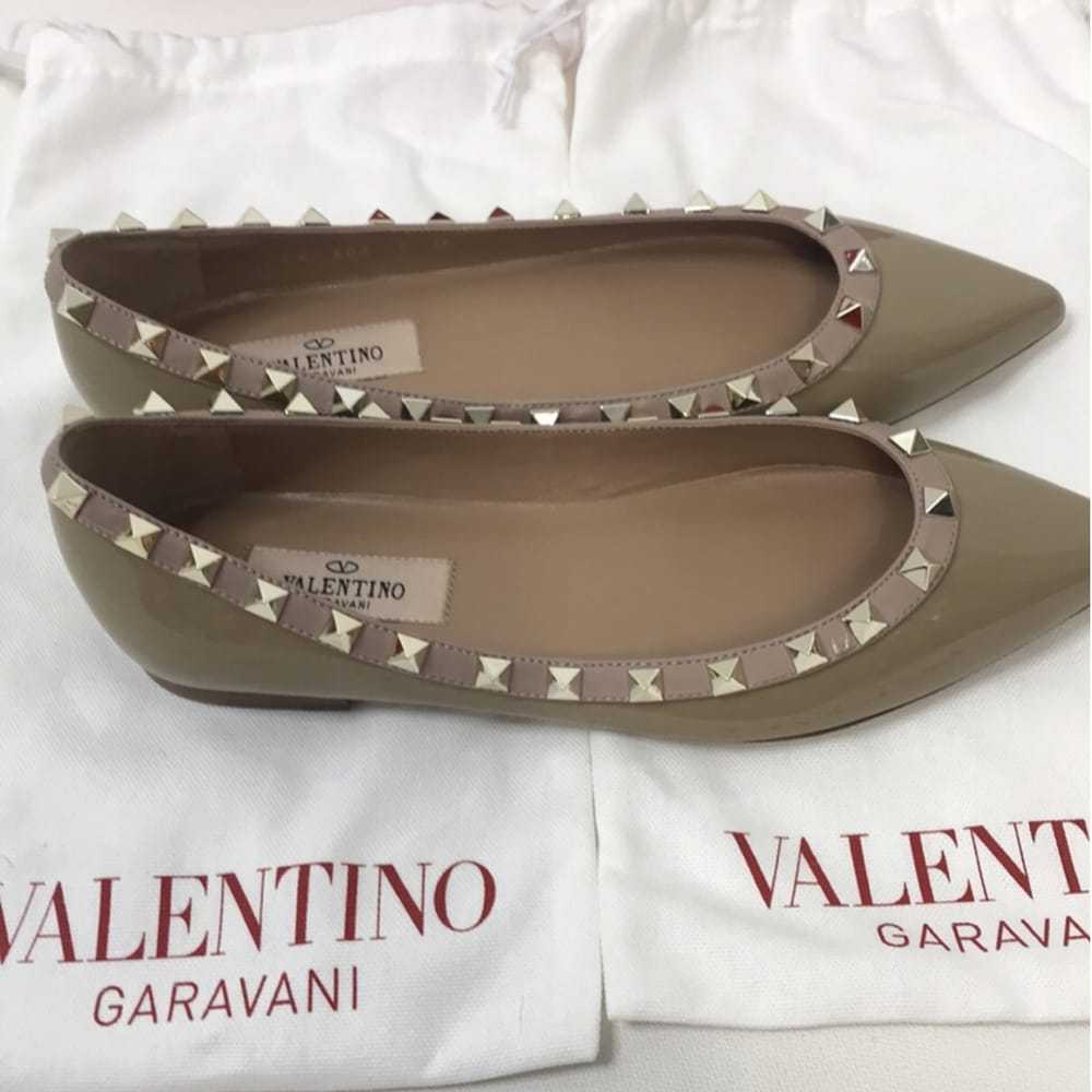 Valentino Garavani Rockstud leather flats - image 5