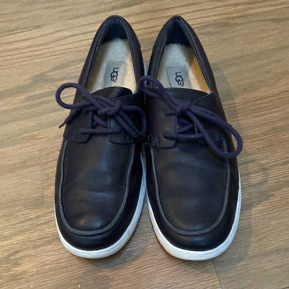 Ugg UGG Catton Leather Navy Boat Shoes Size 9.5 - image 2