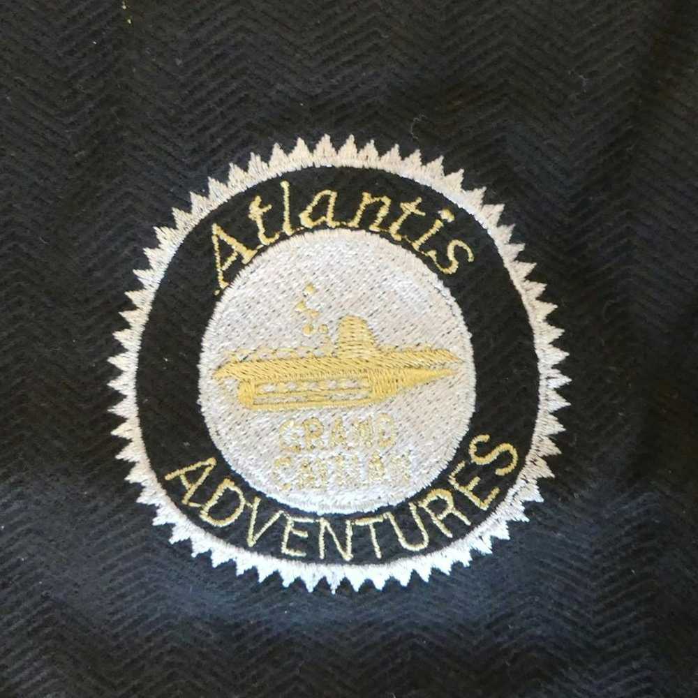Vintage Atlantis Adventure Grand Cayman Stone Cre… - image 2