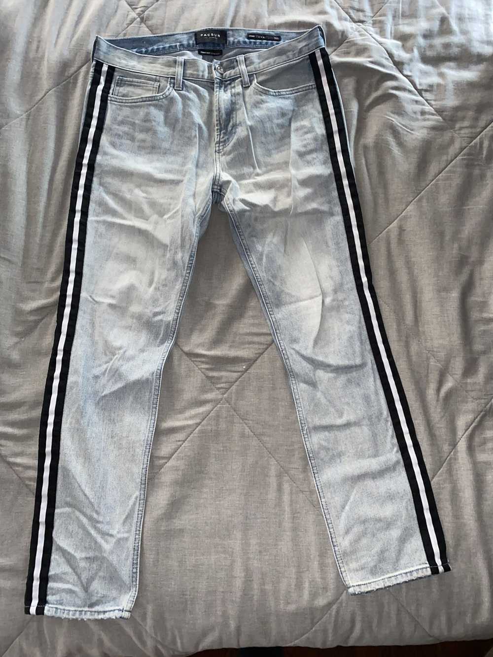 Pacsun Stonewashed side stripe jeans pacsun - image 2