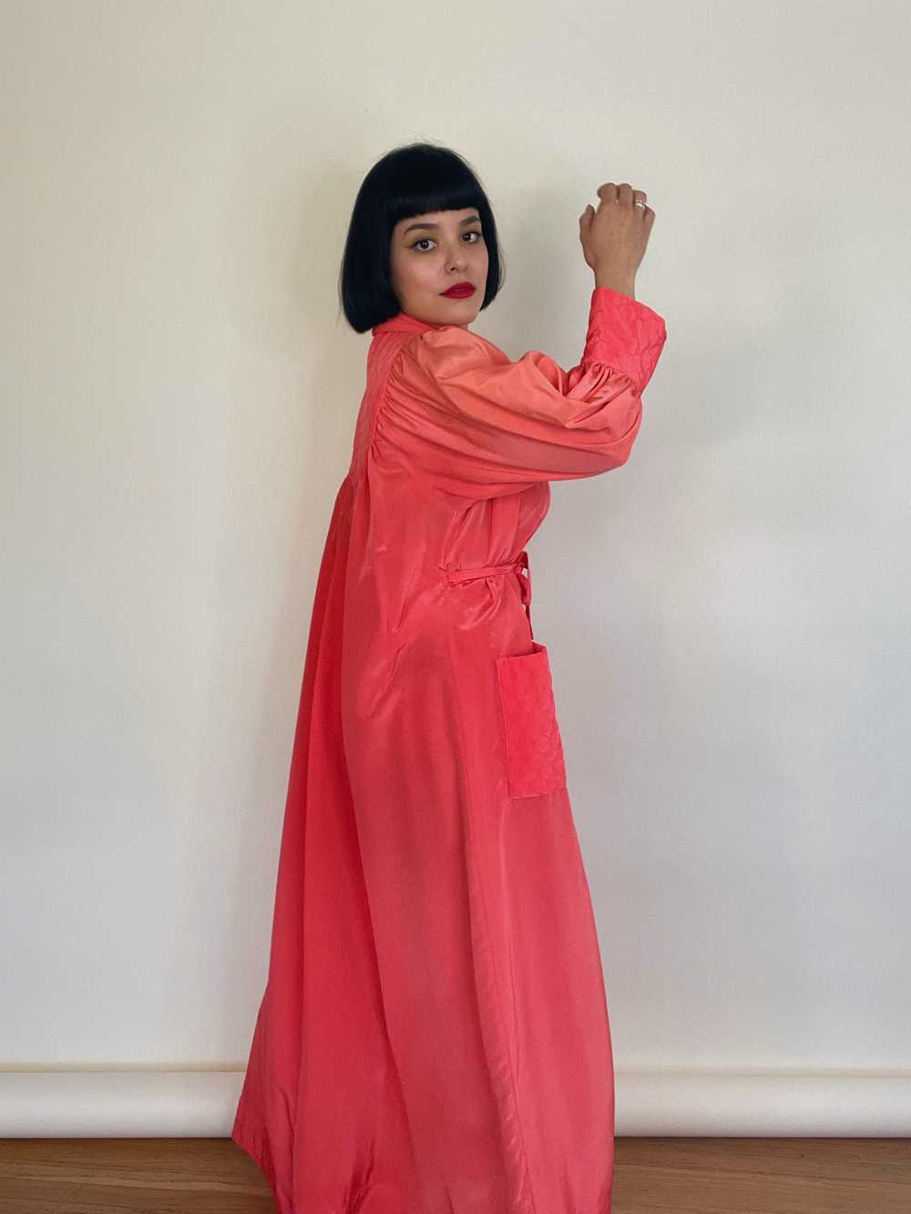 Vintage 40s 50s Salmon Coral Pink Duster Coat w/ … - image 6