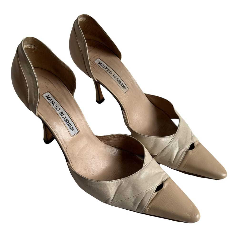 Manolo Blahnik Lala leather heels - image 1
