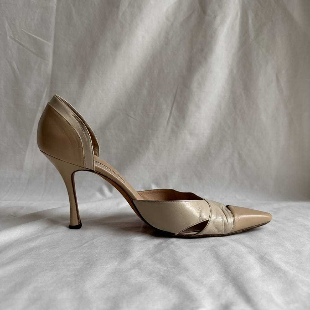 Manolo Blahnik Lala leather heels - image 2