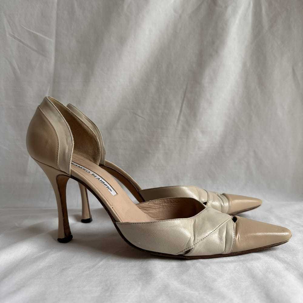 Manolo Blahnik Lala leather heels - image 3