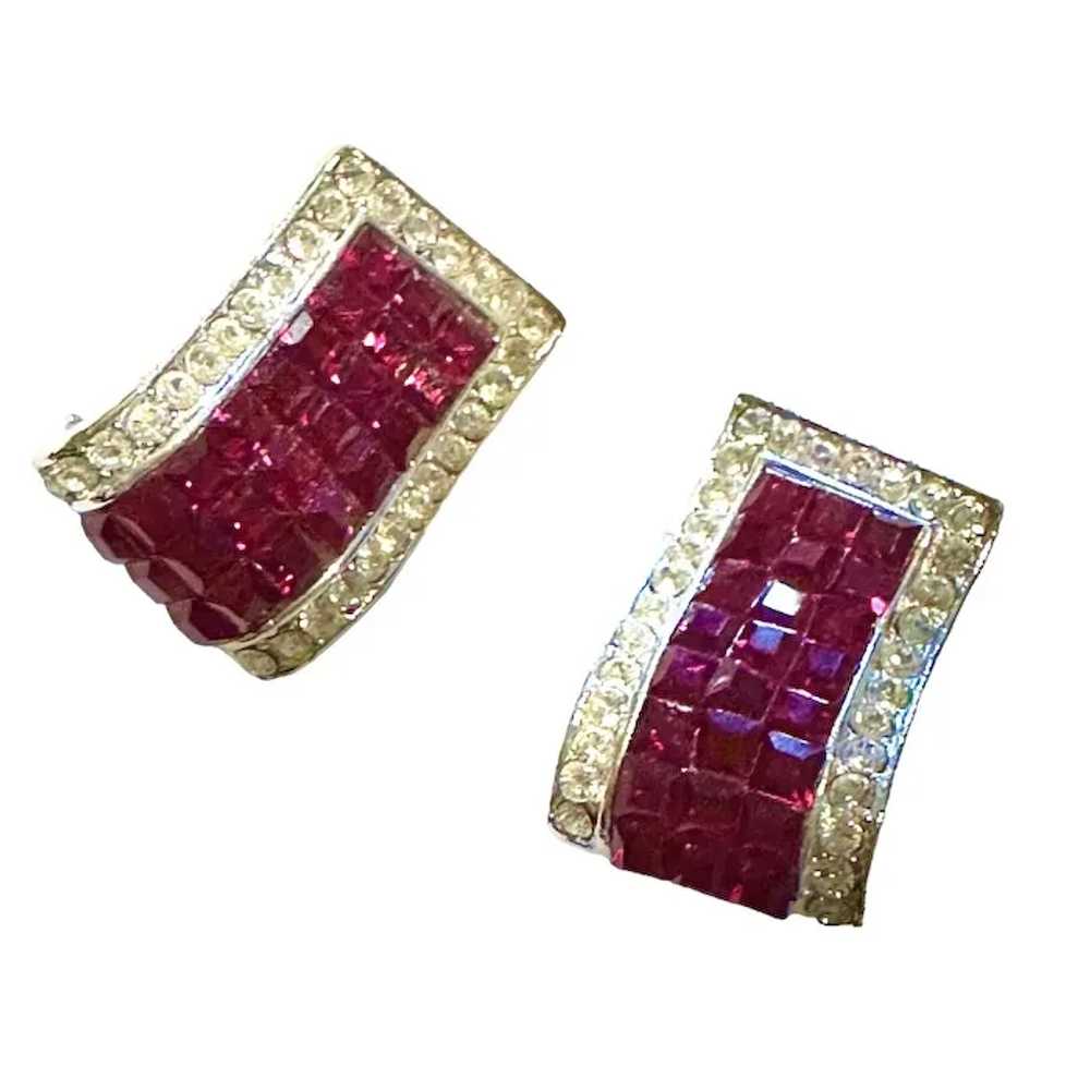 Vtg Invisibly Set Ruby Rhinestone CLIP EARRINGS ~… - image 4