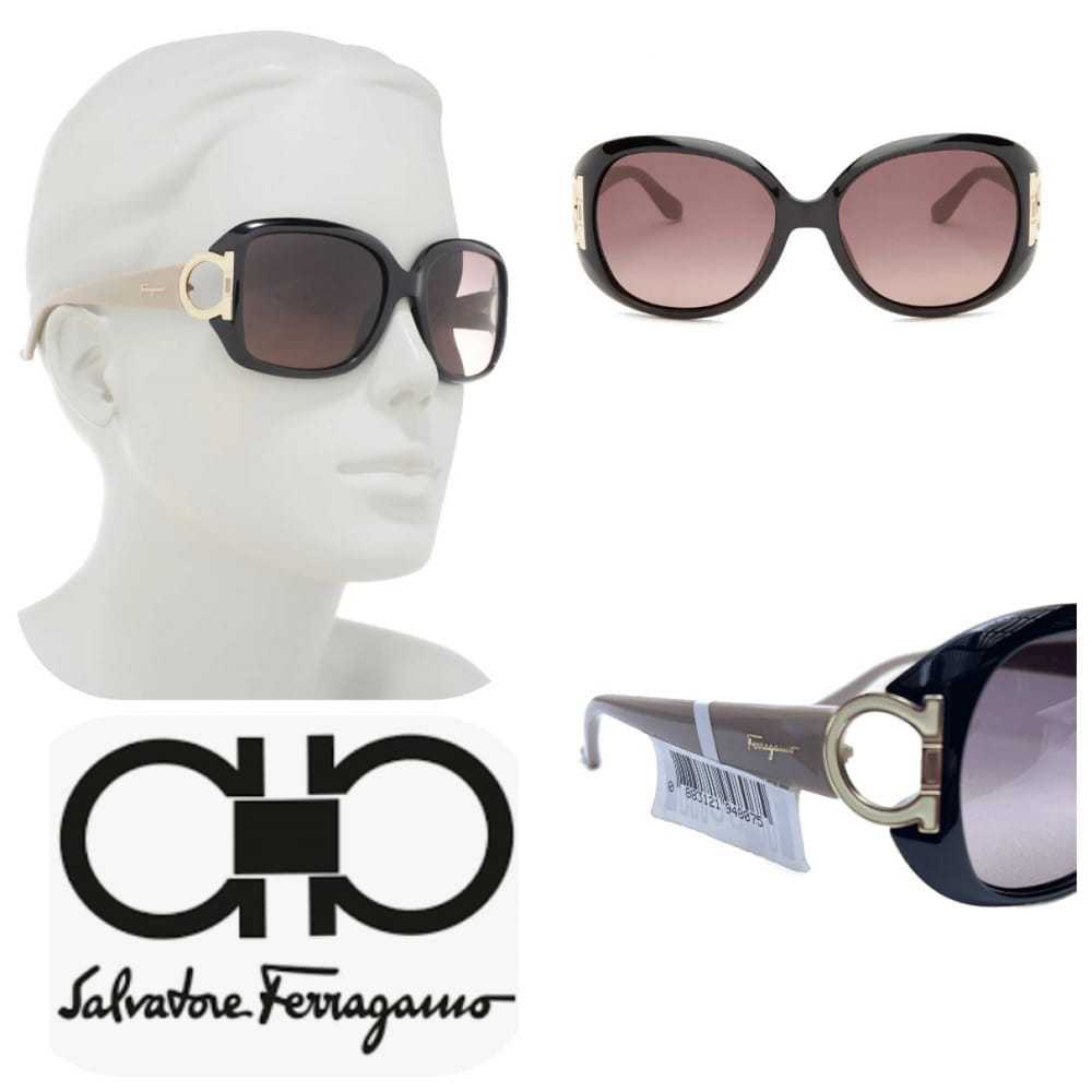 Salvatore Ferragamo Oversized sunglasses - image 5