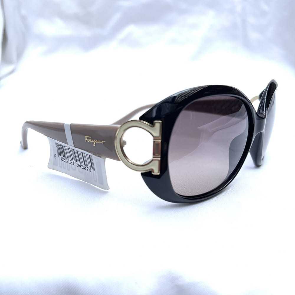 Salvatore Ferragamo Oversized sunglasses - image 8