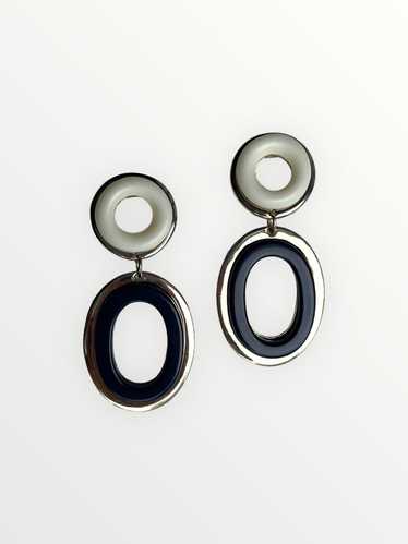 Silver Metal Blue and White Resin Double Hoop Clip