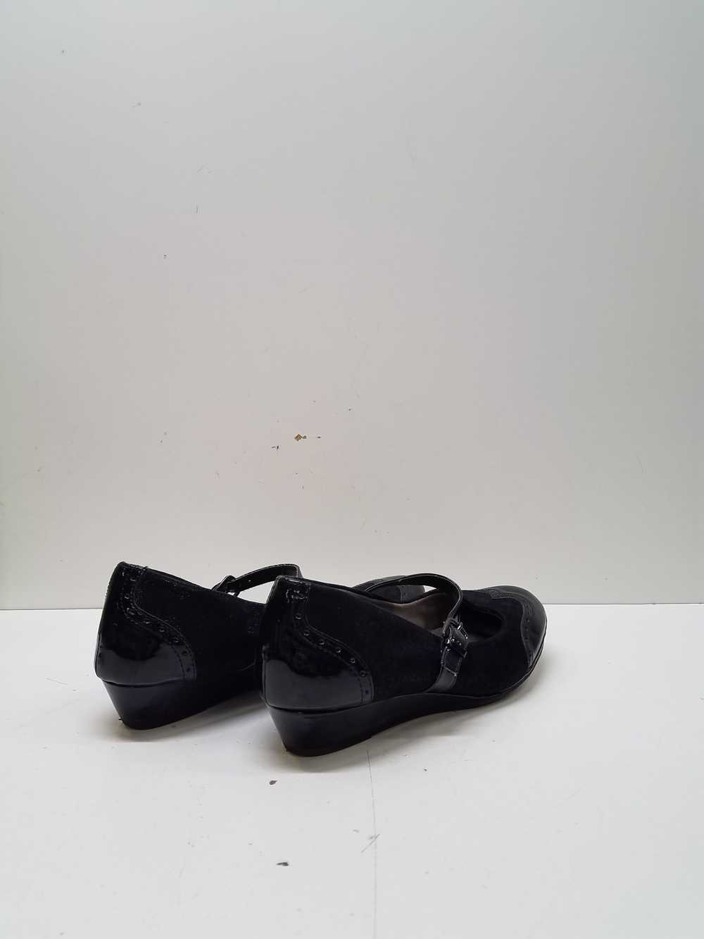 Comfortiva Women's Black Wedge Heels Size 9 - image 4