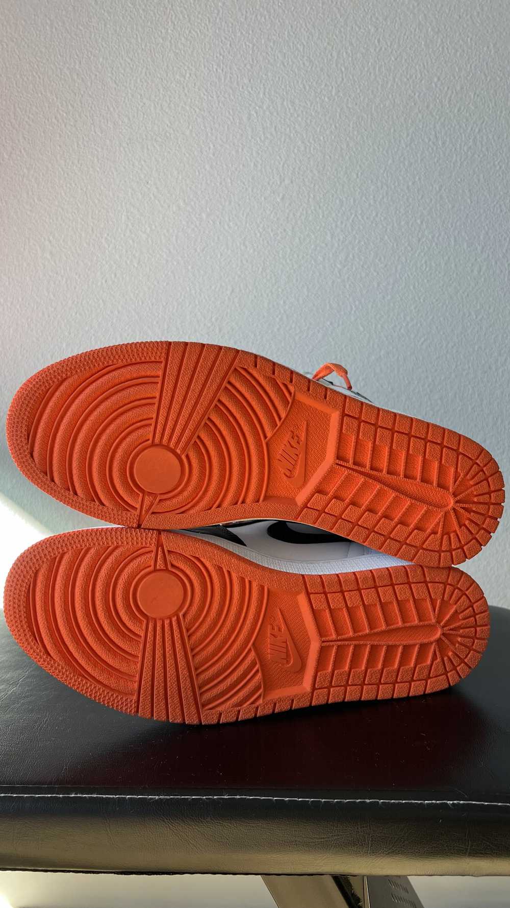 Jordan Brand × Nike Air Jordan 1 Electro Orange - image 2