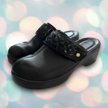 Crocs Crocs Women’s Slip On Leather Wedge Clogs S… - image 1