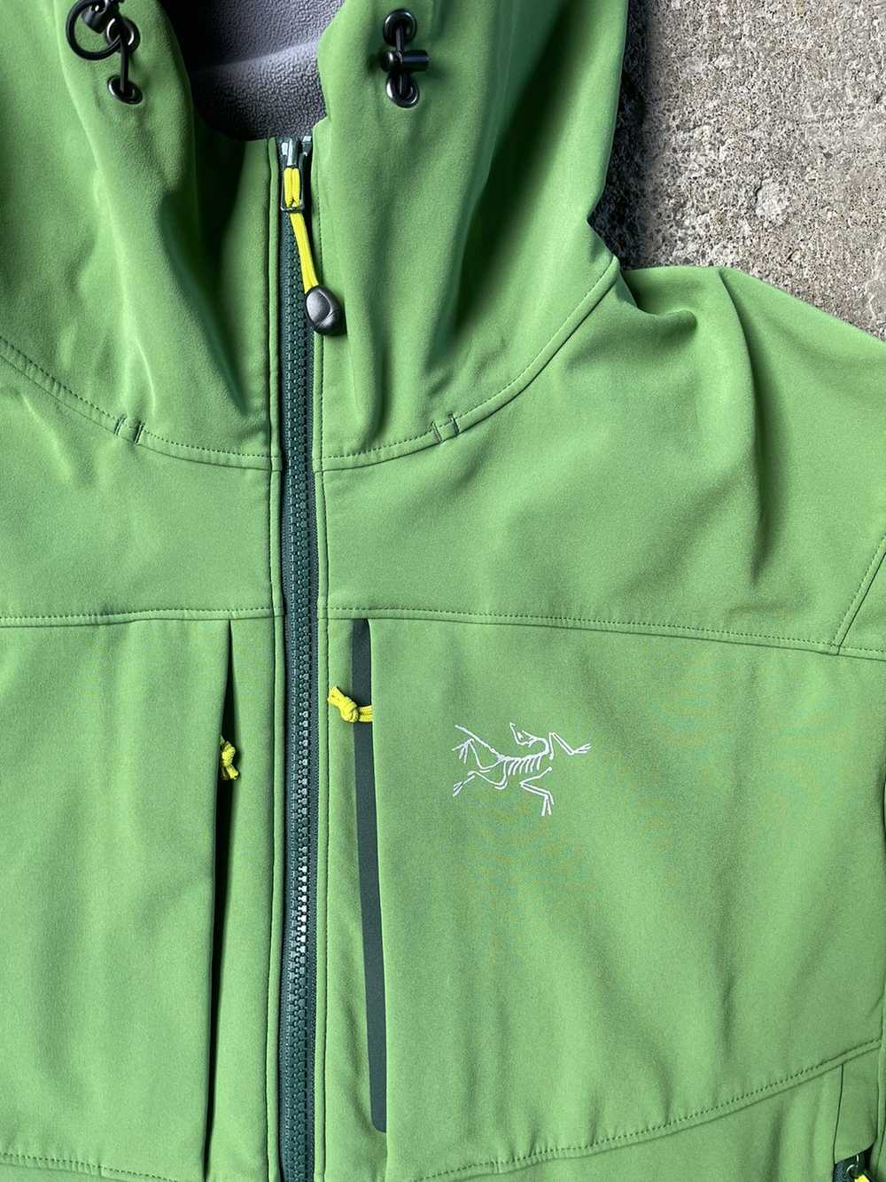 Arc'Teryx Arc’teryx Jacket - image 3