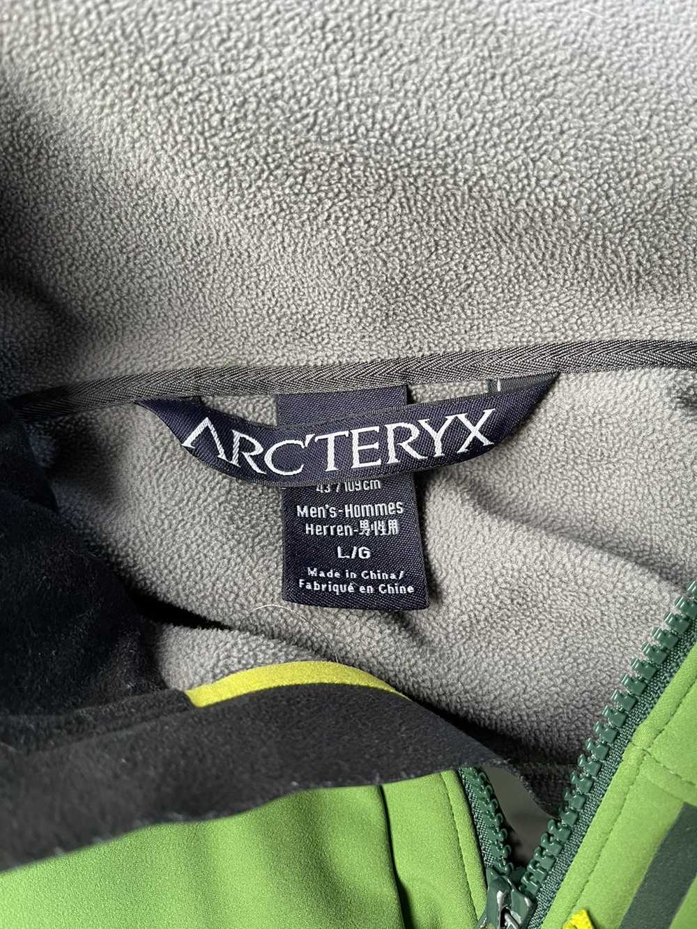 Arc'Teryx Arc’teryx Jacket - image 5