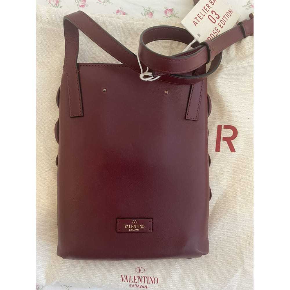 Valentino Garavani Atelier leather handbag - image 3