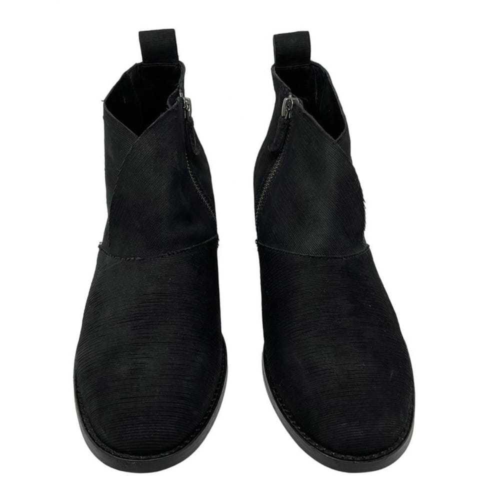 Eileen Fisher Leather ankle boots - image 2
