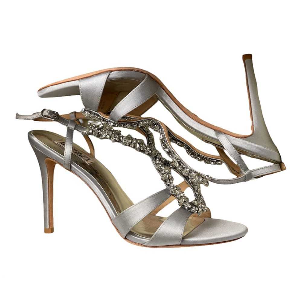 Badgley Mischka Leather heels - image 10