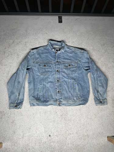 Lee vintage lee denim jean jacket with patches on 