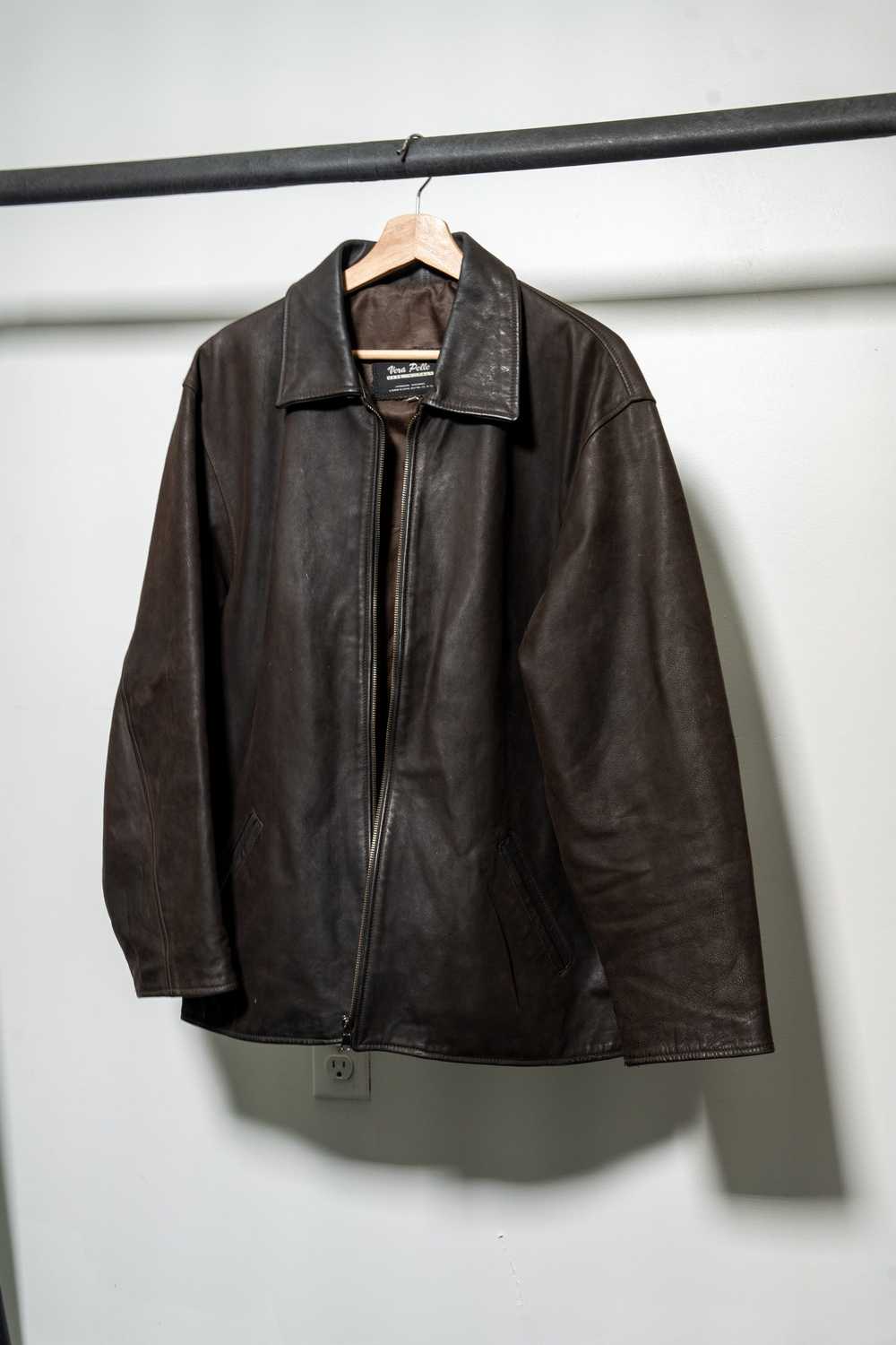 Vintage Vintage Leather Jacket Vera Pelle - image 2