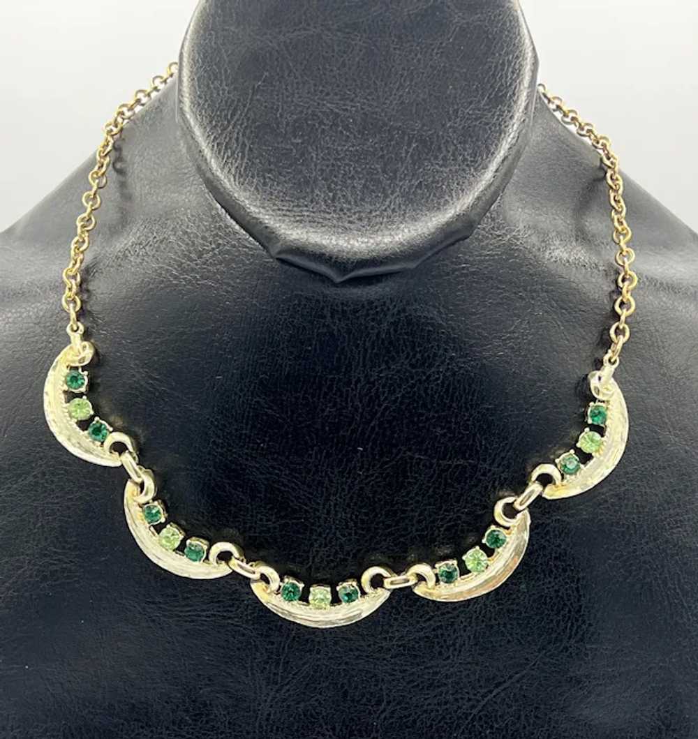 Vintage 1980s Scallop Link Choker with Green Rhin… - image 2