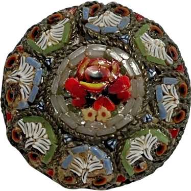 Vintage Italian Shell Micromosaic Brooch - image 1