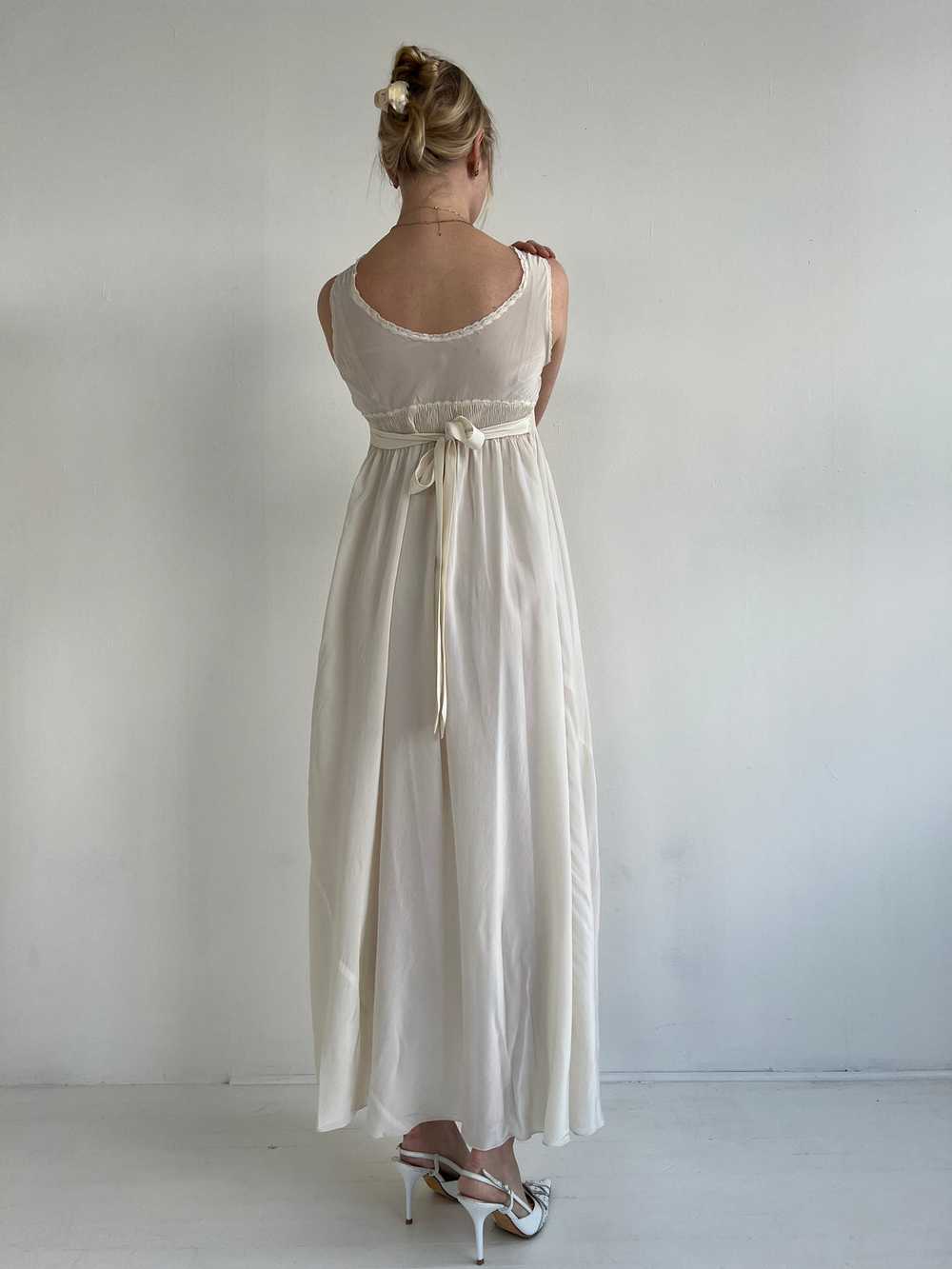 1930's Bridal White Silk Slip Dress With White La… - image 5