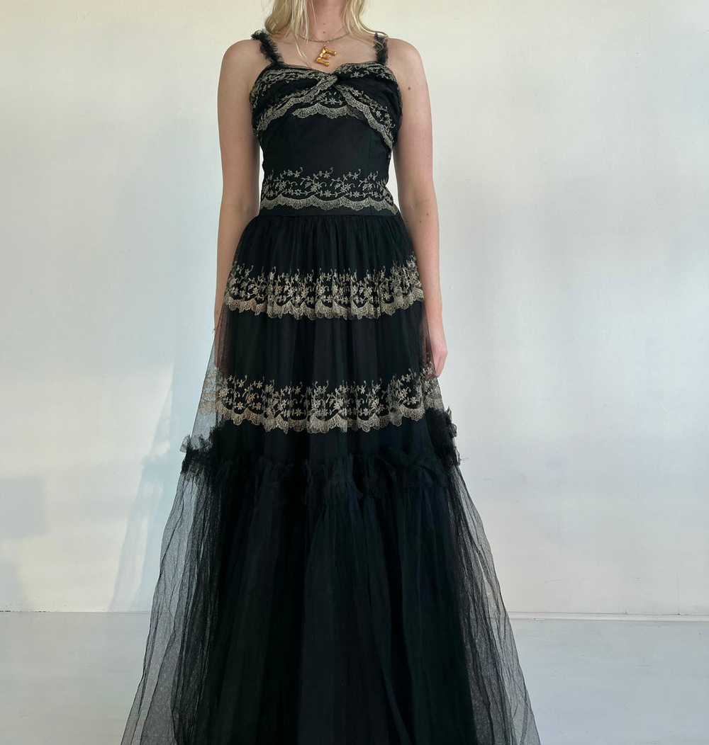 1950's Black Tulle Gown and Cream Embroidery - image 2