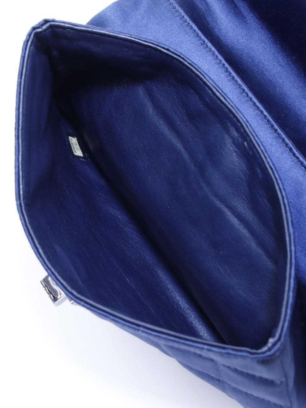 CHANEL Pre-Owned 2002 2.55 Choco Bar silk handbag… - image 5