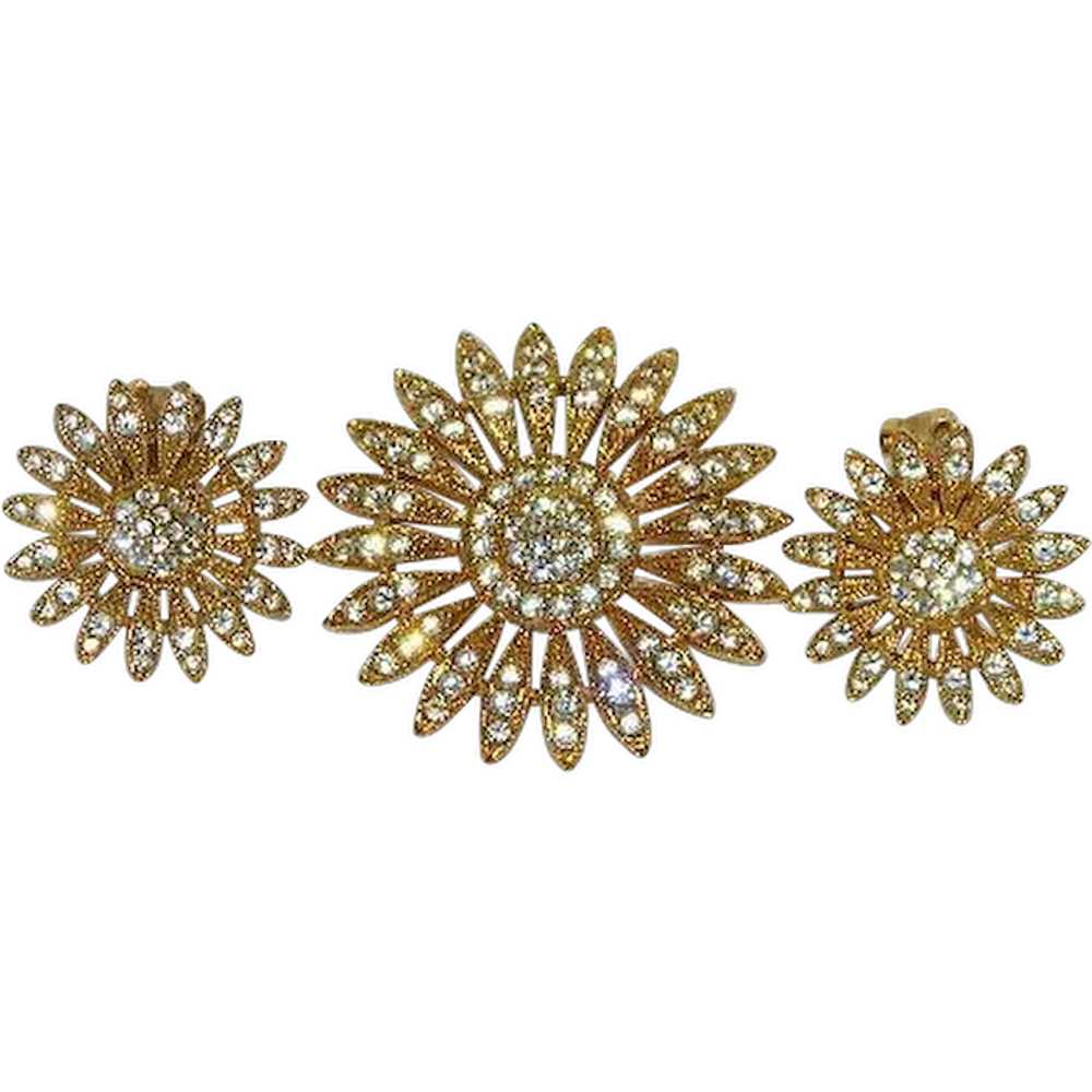 Crystal Daisy Brooch and Earrings Set - image 1