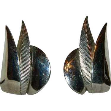 Mid-Century Modernist Runway Earrings - image 1