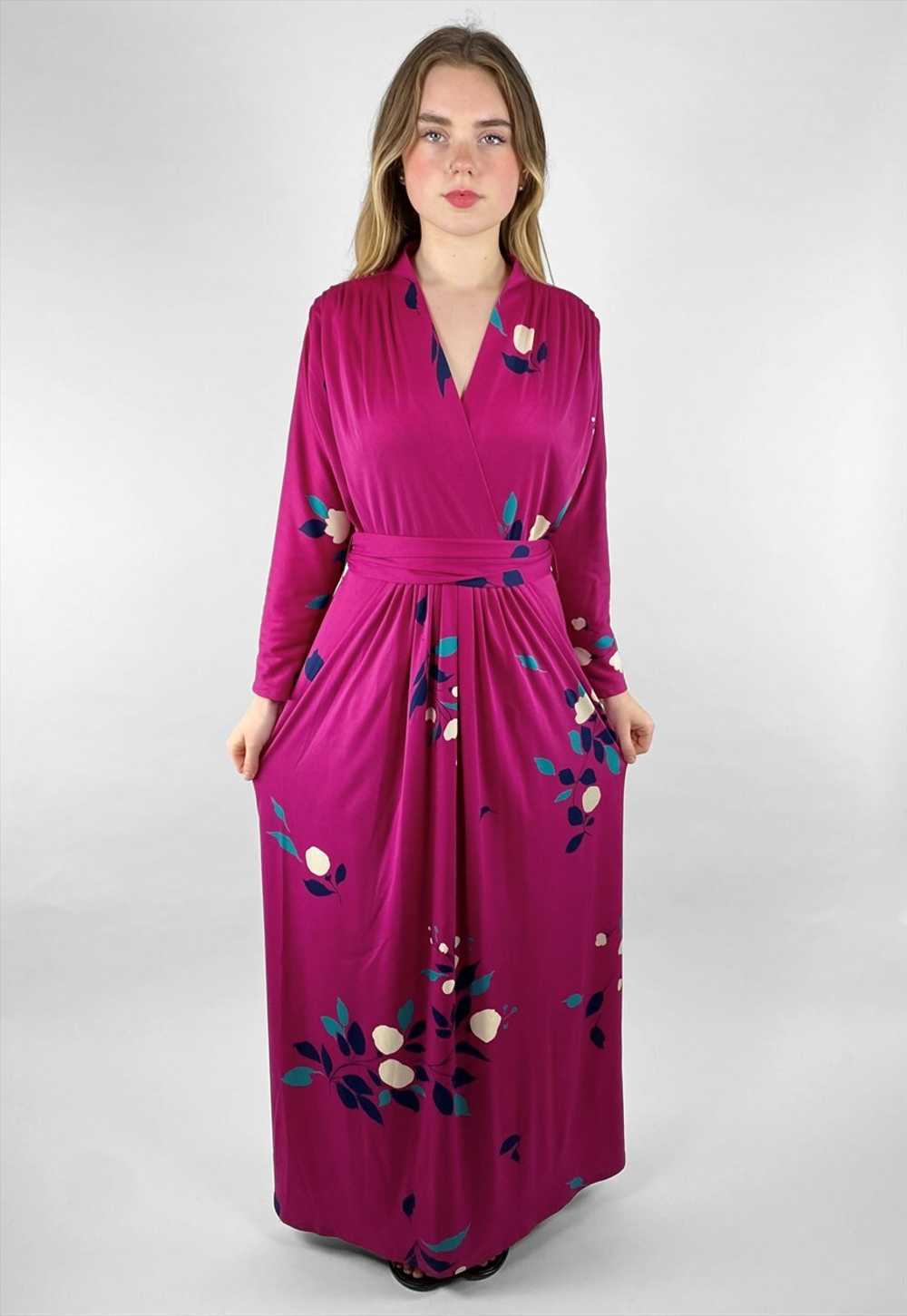 70's Vintage Ladies Pink Floral Batwing Maxi Dress - image 2