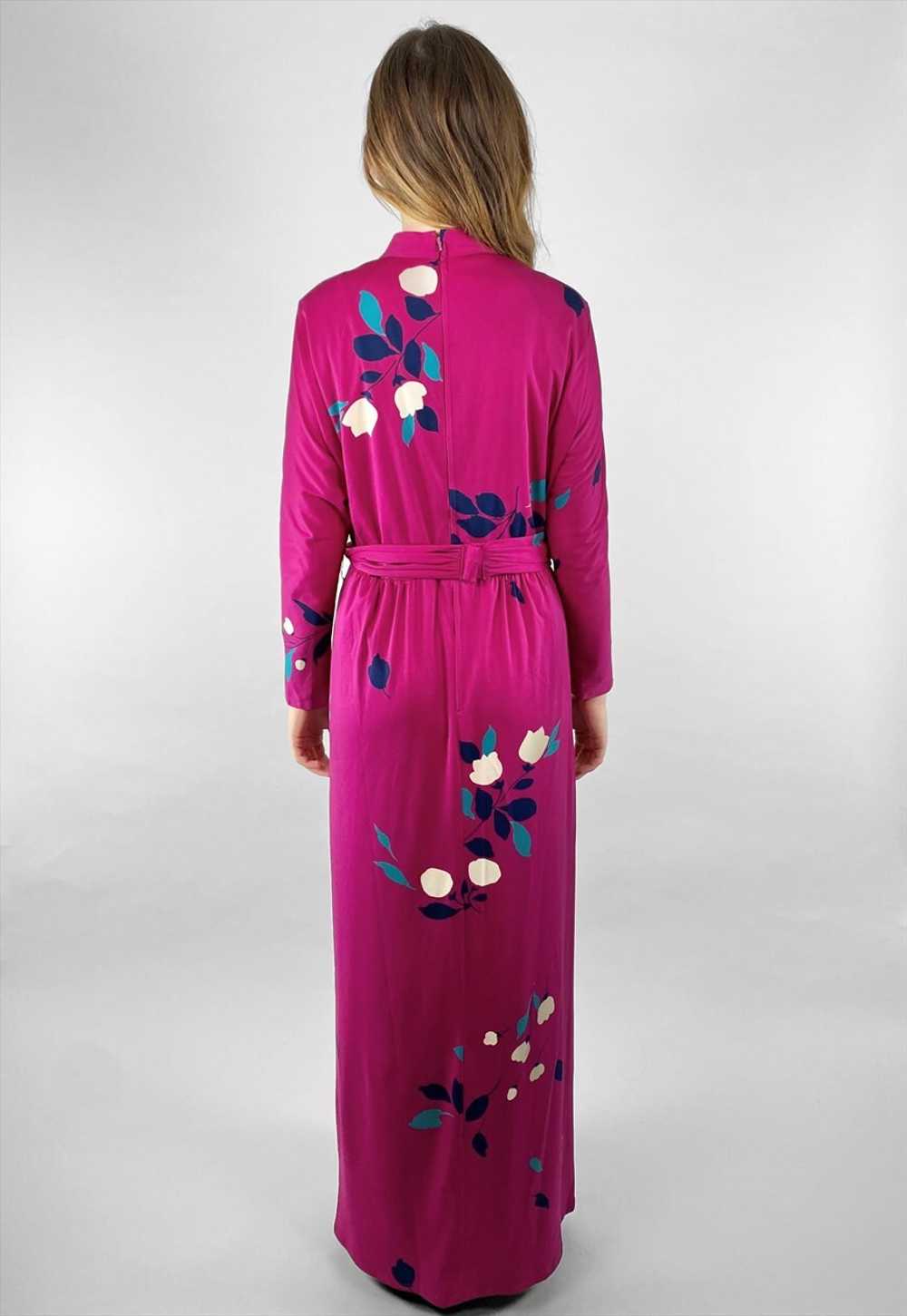 70's Vintage Ladies Pink Floral Batwing Maxi Dress - image 4