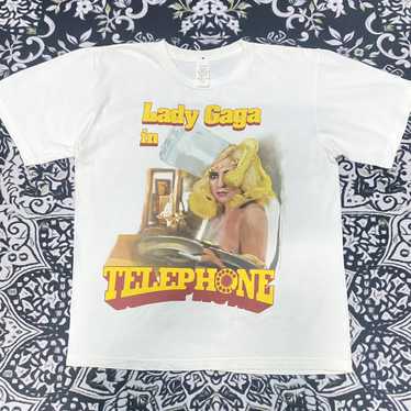 Lady gaga in telephone - Gem