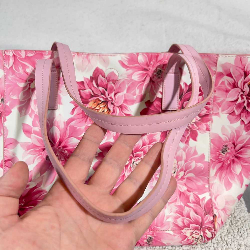 1 Tabitha Webb Pink Floral Vinyl Tote Bag Wristle… - image 5
