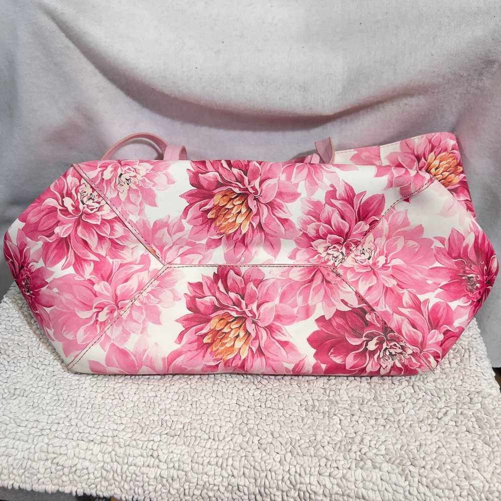 1 Tabitha Webb Pink Floral Vinyl Tote Bag Wristle… - image 7
