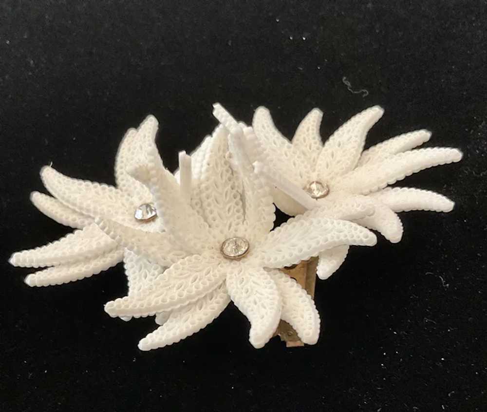 Vintage White Plastic Huge Flower Earrings - image 6