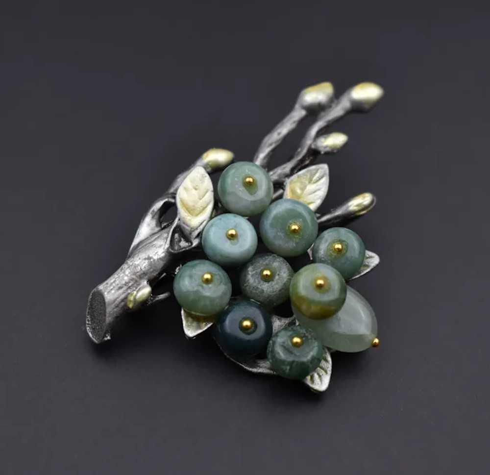 Green agate berries brooch silver tone, stone lea… - image 2