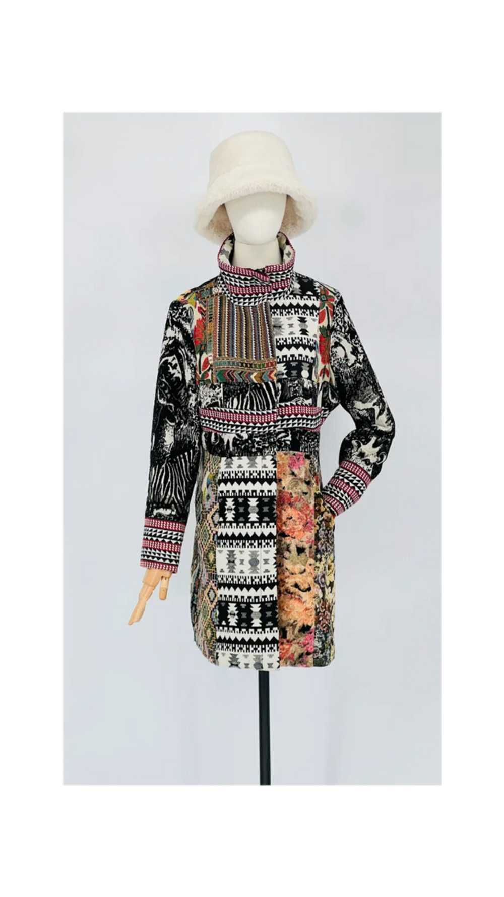 Modern London Muse Tapestry Zip up Jacket - image 1