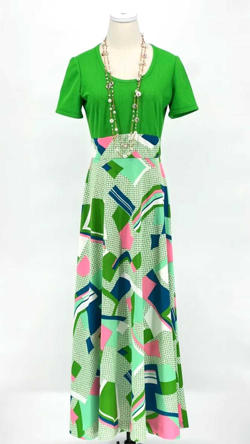 1970's Leslie Fay Green Bodice and Multi Color Sk… - image 2